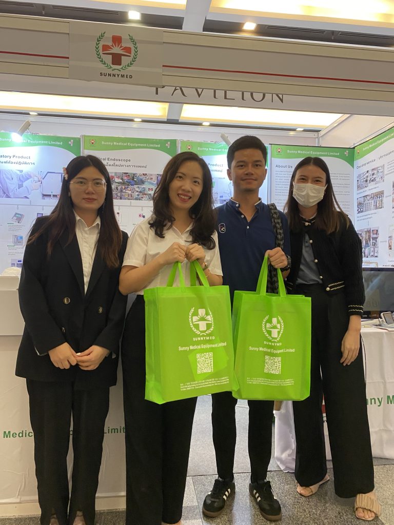 Exhibitions（images 14）