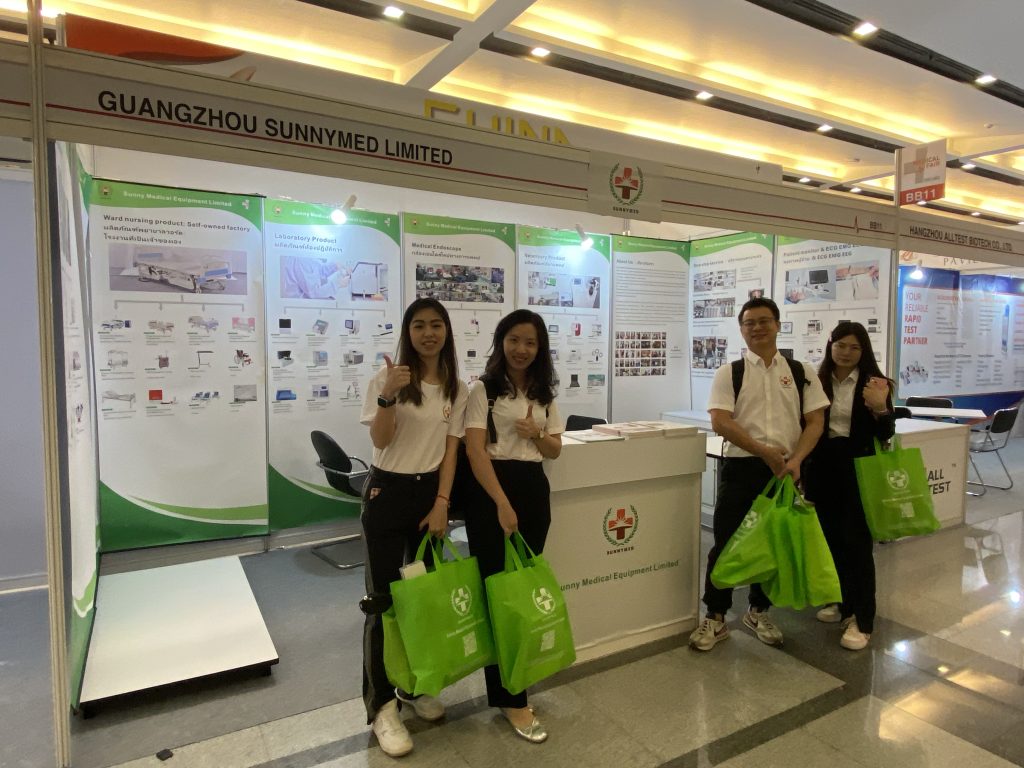 Exhibitions（images 17）